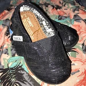 💕Precious Little Toms in Like-New Condition